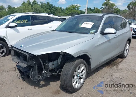 2013 BMW X1 xDrive28I z USA, uszkodzony, nr VIN WBAVL1C50DVR82886